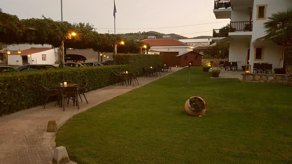 梅尔罗斯公寓式酒店 斯科派洛斯 外观 照片